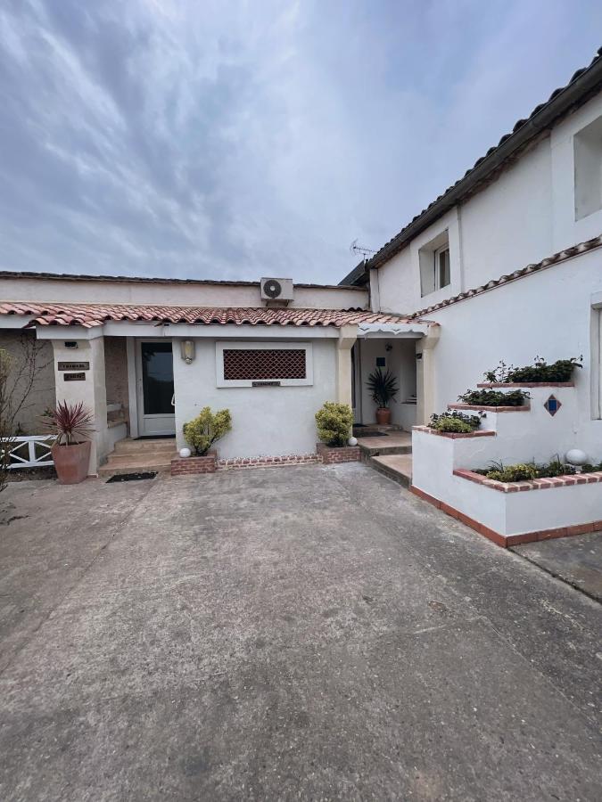 Jardin De Marceau Bed & Breakfast Blasimon Exterior photo